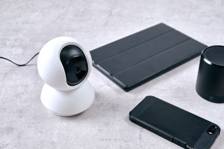 ネットワークカメラの仕組みや使い方を解説。製品選びのポイントとは