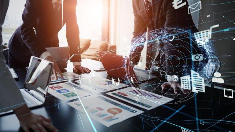 IoTにおけるデータ活用の重要性。収集できるデータの種類や活用法を解説